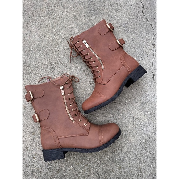 Last Ones! Top Moda Lace Up Combat Military Boots - Picture 1 of 4
